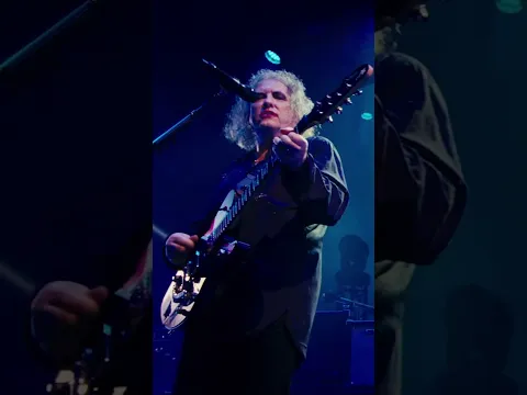 The Cure - Boys Don't Cry  -  The Cure: The Show of a Lost World