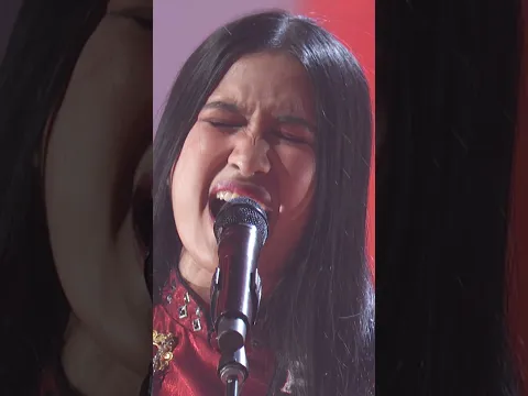Nene Royal Performs “Seven Nation Army” By The White Stripes