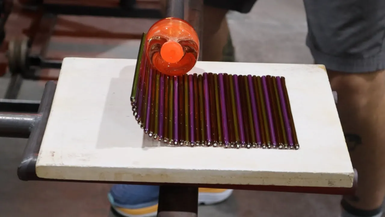 Wig-Wag Cane Amphora Vase, Full Process Narrated Glassblowing Process