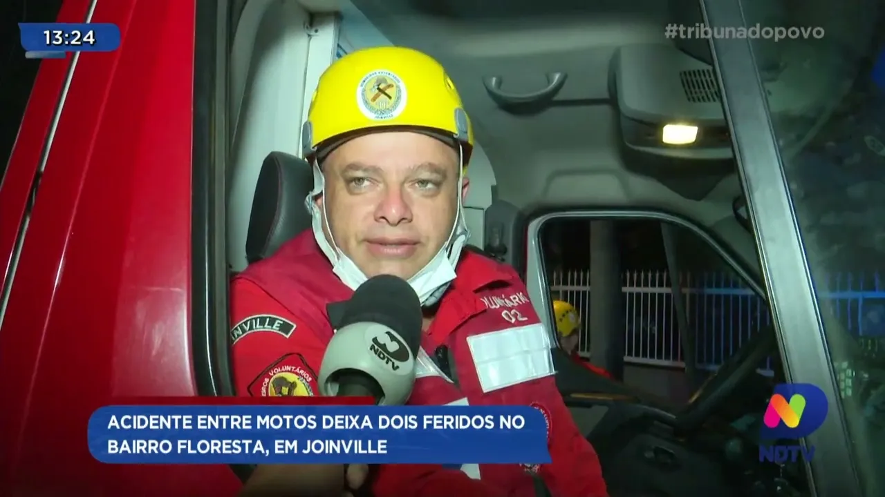 Acidente entre motos deixa dois feridos no bairro Floresta, em Joinville