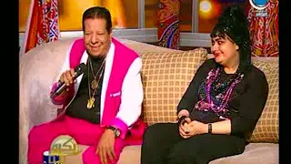 الفنان شعبان عبد الرحيم يغني اغنية حب ايه عالهواء بصوته وانفجار الاستوديو ضحك 