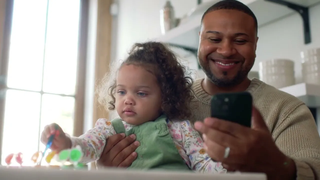 Safety 1st Smart Soother with Light & Sound