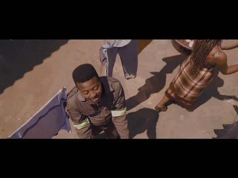 Download MP3 Flash Ikumkani feat Veena - Ubukho bakho (official video)