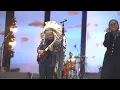 Parade Hujan Ft. Feby Putri - Resah (Live @JakartaFair 2023)