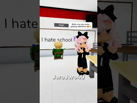 i got caught daydreaming in class😳💍 #roblox #shorts