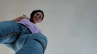 giantess barefoot pov crush 