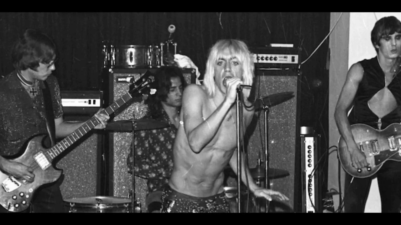 The Stooges 8D AUDIO - I Wanna Be Your Dog