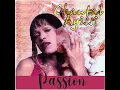 Download Lagu Chantal Ayissi ft. Ben Decca - C'est Pas Qui Veut Mais Qui Peut
