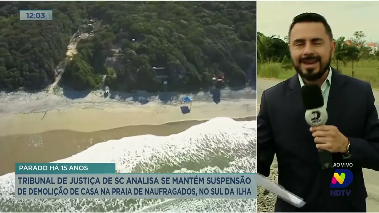 TJSC analisa se mantém suspensão de demolição de casa na praia de Naufragados, em Florianópolis