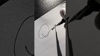 چگونه امضای شگفت انگیز خودتان را طراحی کنید   نام  عمر دندنها