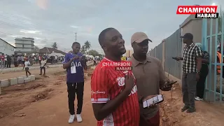SHABIKI WA YANGA AMPIGA MUKWALA SEMAJI WA SIMBA DOUMBIA AKIFUNGA NIKATE VIDOLE. 