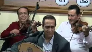 على ايه بتلومنى لحن محمد عبد الوهاب غناء الفنان علاء قرمان صالون المنارة 13 5 2015 