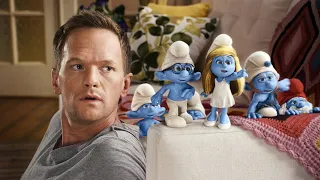 شخص بيكتشف كائنات سحرية عايشة في بيته وبيحاول يرجعهم لعالمهم The Smurfs 