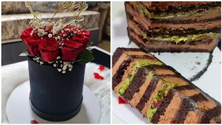 بمناسبة عيد المرأة اهديكم كيكة على شكل باقة ورد 