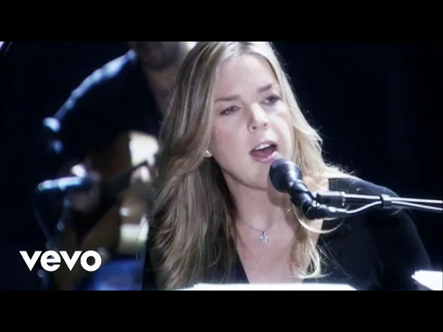 Download MP3 Diana Krall - Fly Me To The Moon (Quartet Performances, Las Vegas)