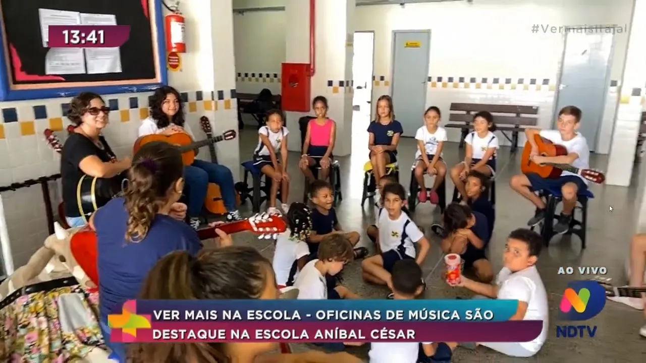 Ver Mais na Escola, oficina de música é destaque na escola Aníbal César