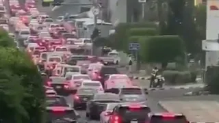 اصوات سيارات في الشارع   جودة عالية دندنها