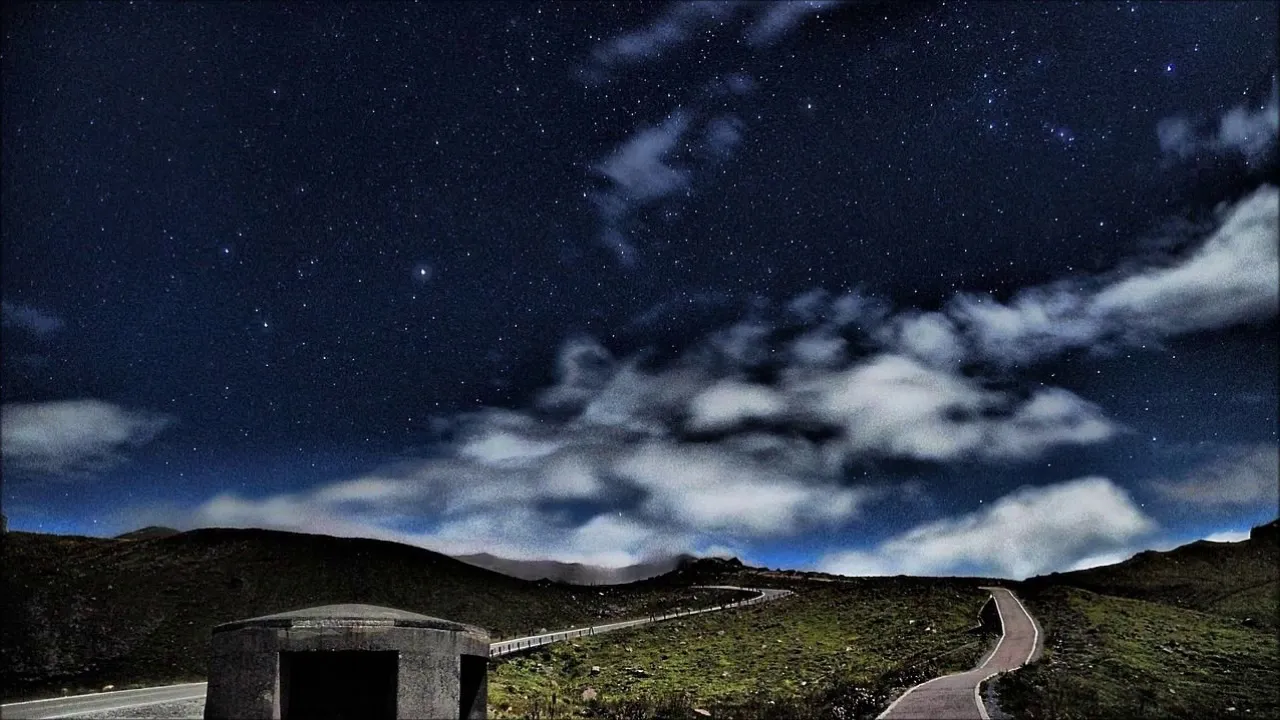 Kymatik - Ultraviolet Hills (Original Mix)