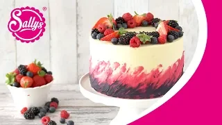 Feiertags-Torte / Winterliche-Torte /Festtagstorte mit Lebkuchen-Boden, leckerer Creme&Preiselbeeren. 