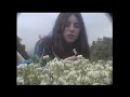 Hazel English - All Dressed Up feat. Day Wave