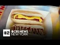 Gas station in Mamaroneck features hot dog cart that treats customers like frequent flyers