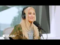 Download Lagu Gwen Stefani: Bouquet, Blake Shelton \u0026 No Doubt Reunion | Apple Music