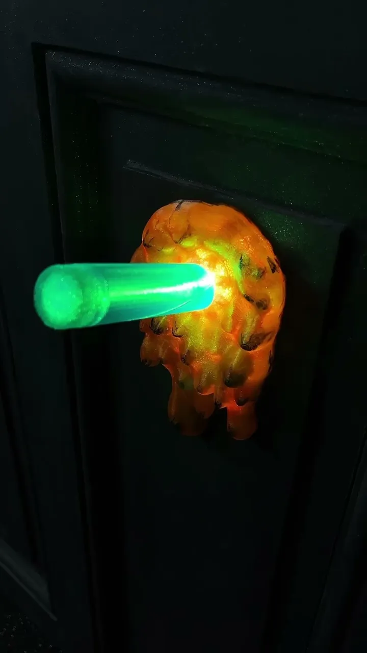 Melting Wall Lightsaber Display Stand