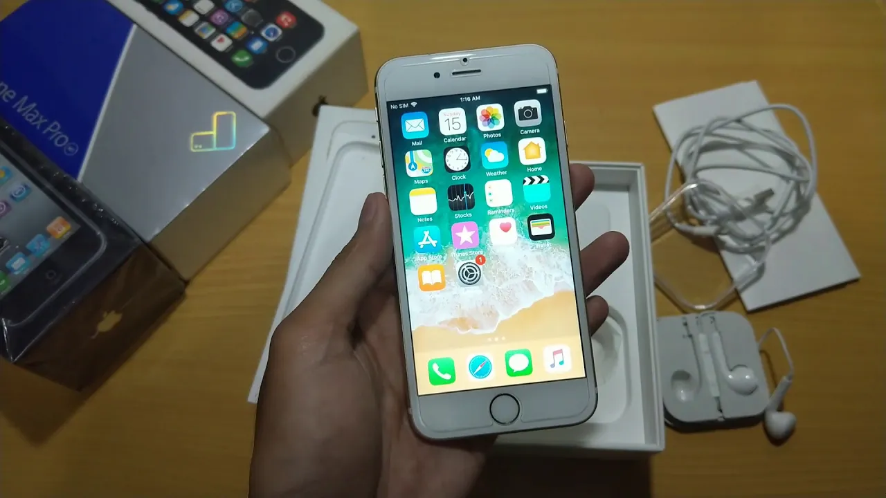 Kelebihan iPhone 6S Plus -nonton bokep layar full tanpa poni Kekurangan iPhone 6S Plus -speaker cuma. 