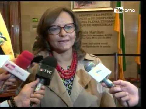 Pleno de la asamblea debate restarle atribuciones al CPCCS