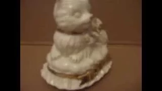 Lenox White Gold Cat Music Box - Plays Memories