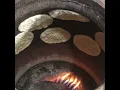 Download Lagu MAKING NAAN BREAD IN TANDOOR | PAKISTANI INDIAN GARLIC BREAD | #Shorts