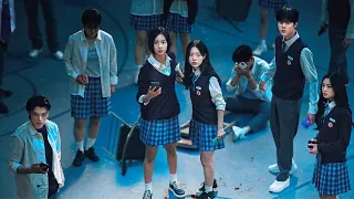 مجموعة مراهقين في رحلة مدرسية بيلاقوا نفسهم جوة لعبة حقيقية عاوزة تخلص منهم لقد أتى الليل 