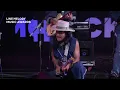 Singto Numchok - อยู่ต่อเลยได้ไหม [LIVE AT LINE MELODY MUSIC AWARDS]