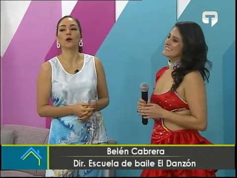 Demostración de baile de salsa por fiestas de Guayaquil