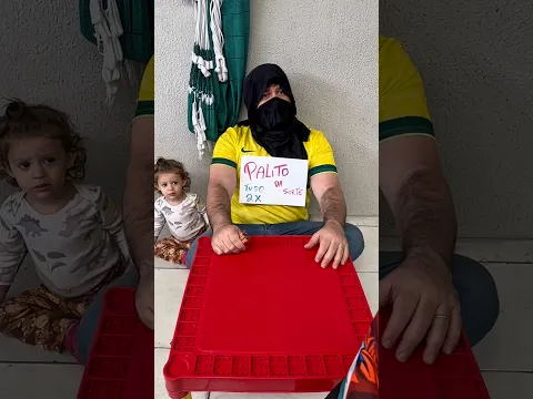 😱 O PALITINHO DA SORTE! MAS O PAI AVISOU: NÃO FALE COM ESTRANHOS! 😂 #Shorts