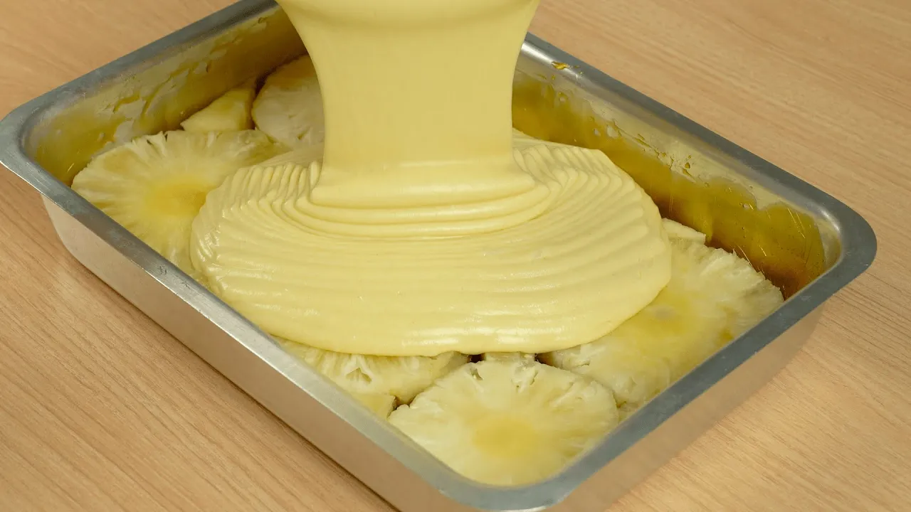 GELADO DE ABACAXI  SIMPLES E DELICIOSA DIFÍCIL É VOCÊ COMER SÓ UM PEDAÇO