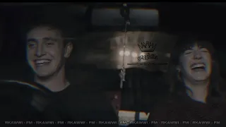 سوري حزين منهو الي يعوض غيابك يابعد عمري انتهيت ابكي مو بيدي حبيبي مسرع 