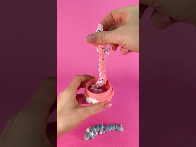 Cute Love Flexi Dragon (Toy & Keychain) video thumbnail