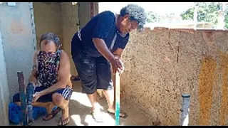 Reformamos a mesa e ganhamos água de coco