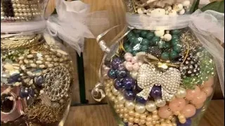 Antiquing For Vintage Jewelry In Monroe Ga