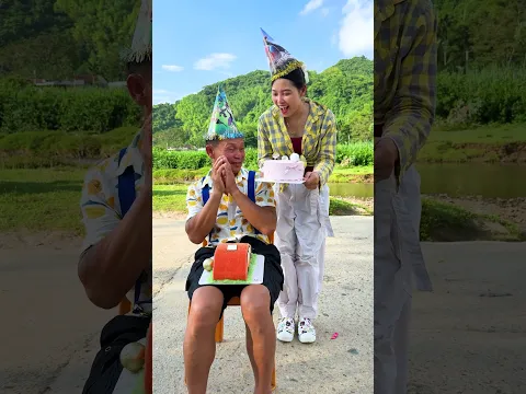 Crazy Birthday Gift with Surprise Ending 🎁😱😂