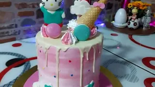 كيك للاطفال هيلو كتي 