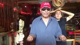 جميع مقاطع أوباما المصرى ضحك فشييييخ 