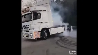 يا شوفير القمارة 