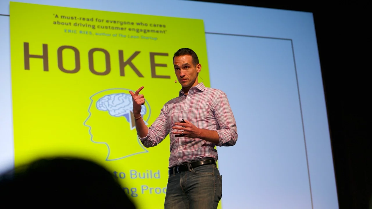 How to Build Habit-Forming Products - Nir Eyal
