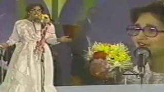 عزيزة جلال   عمر البعد ما غي ر في ا  مستنياك    دندنها