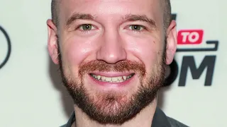 What Is Sean Evans Net Worth In 2023 Relationship Career Bio Wiki Age Salary and more