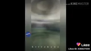 يالي حطه راس ابوكي في الطين 