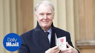 Actor Tim Pigott-Smith has died at the age of 70 - Daily Mail