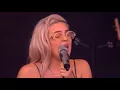 Anne Marie LİVE PERFORMANCE  konser işte bu 'Ciao Adios' and 'Alarm' at V Festival 2017